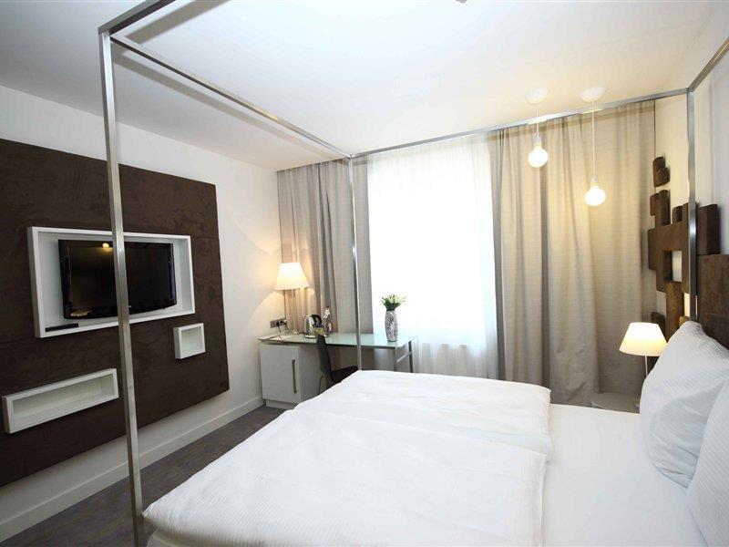 เพียว ไวท์ Hotel ปราก ห้อง รูปภาพ